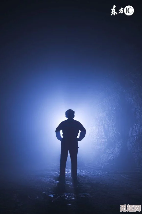 刚入睡感觉巨大的东西在身体里,这种奇特的体验可能源于梦境与现实交错的状态,令人深思 刚入睡感觉巨大的东西在身体里,这种奇特的体验可能源于梦境与现实交错的状态,令人深思