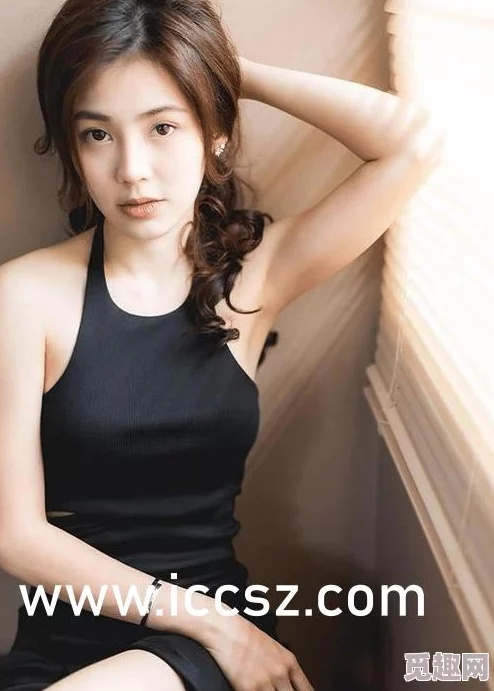 美女无遮挡免费网站引发热议，网友们对其内容和影响各抒己见，认为应加强监管以保护青少年